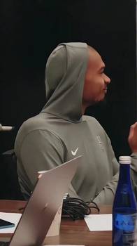 文班亚马入选NBA西部全明星首发阵容！